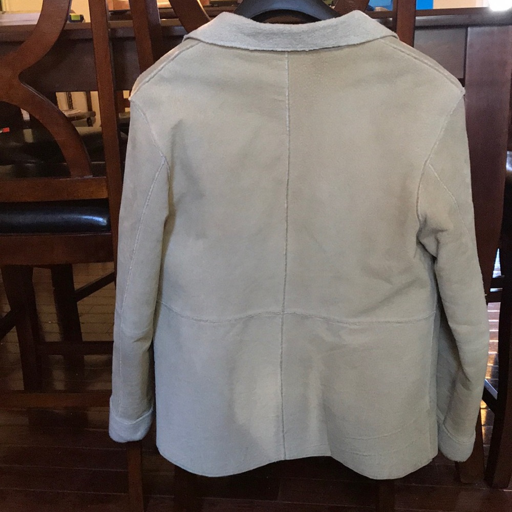 Beautiful suede jacket! - Picture 7 of 7